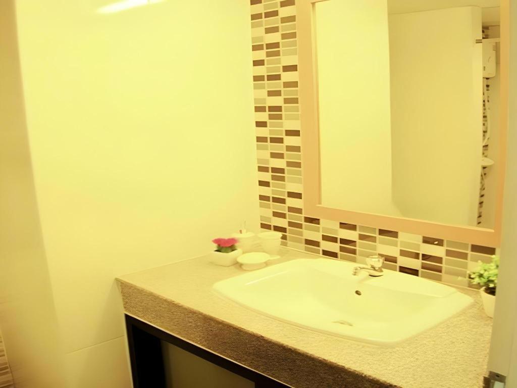 Ipremium Sukhumvit 81 Hotel Bangkok Buitenkant foto
