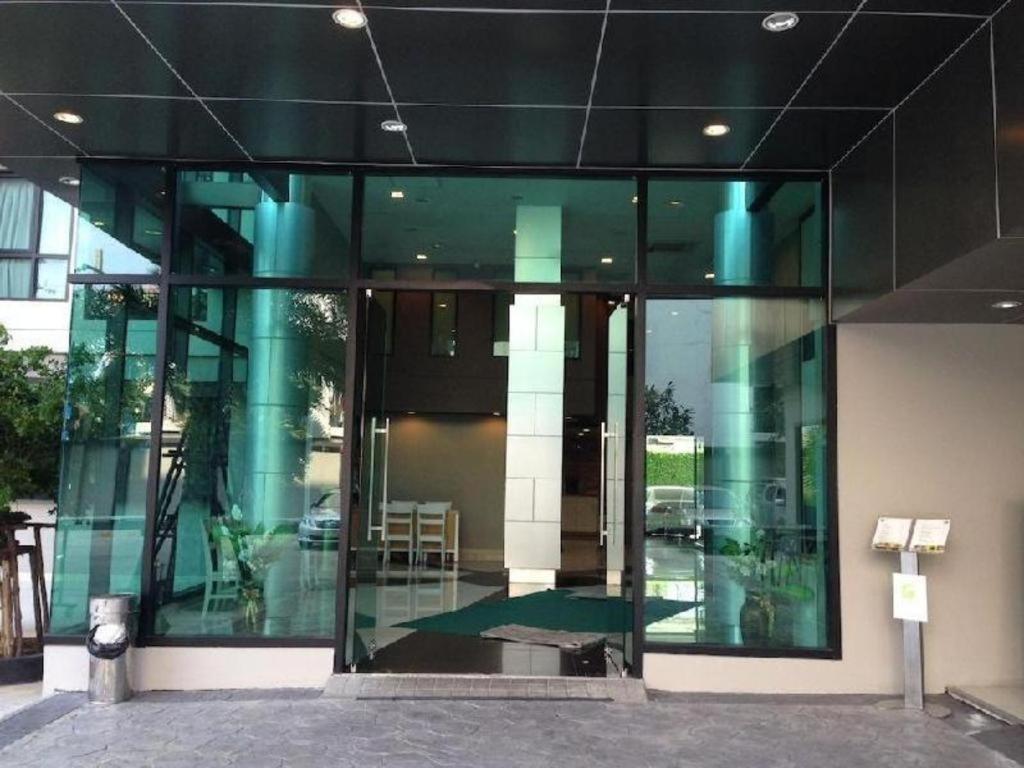 Ipremium Sukhumvit 81 Hotel Bangkok Buitenkant foto