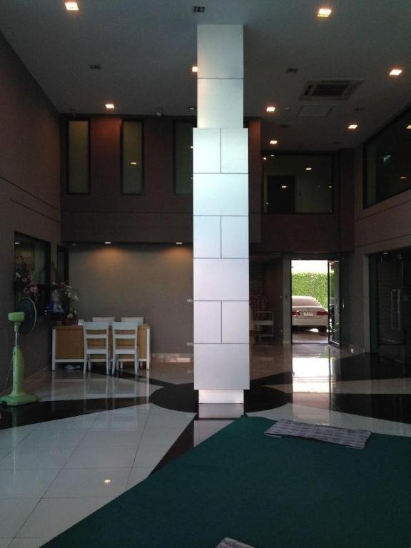 Ipremium Sukhumvit 81 Hotel Bangkok Buitenkant foto
