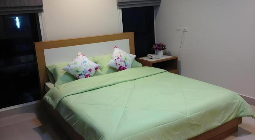 Ipremium Sukhumvit 81 Hotel Bangkok Buitenkant foto