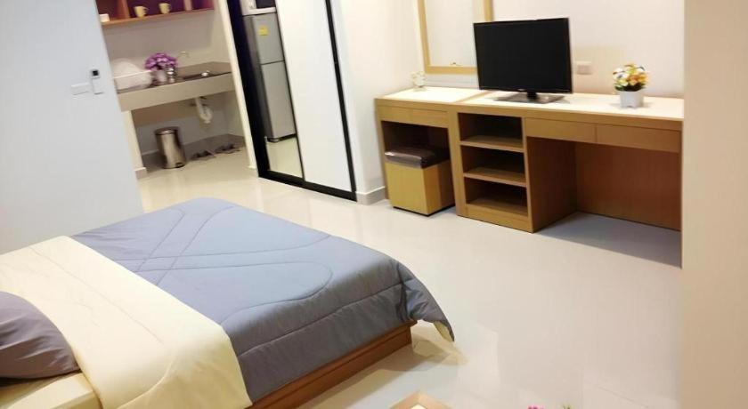 Ipremium Sukhumvit 81 Hotel Bangkok Buitenkant foto