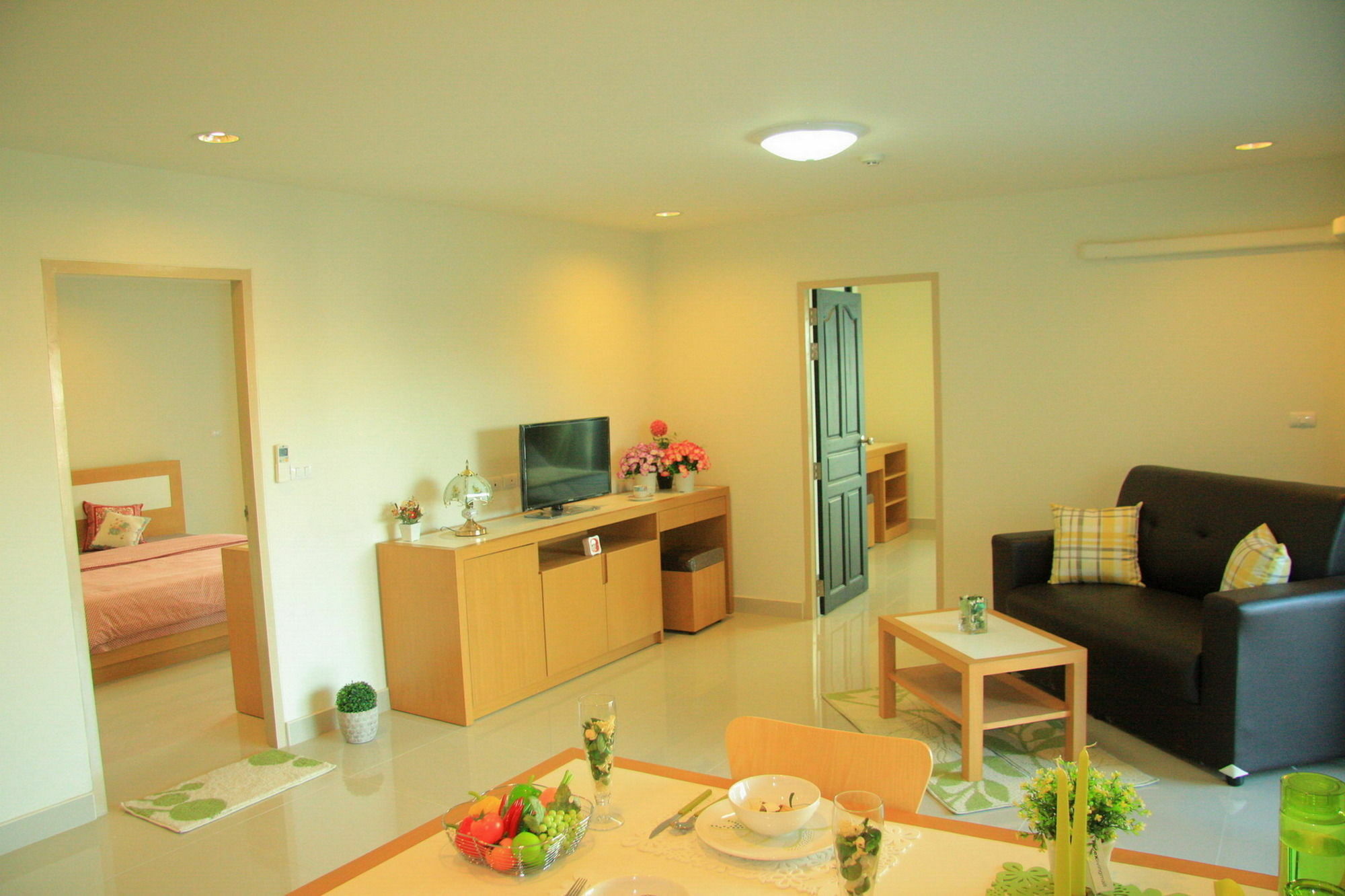 Ipremium Sukhumvit 81 Hotel Bangkok Buitenkant foto